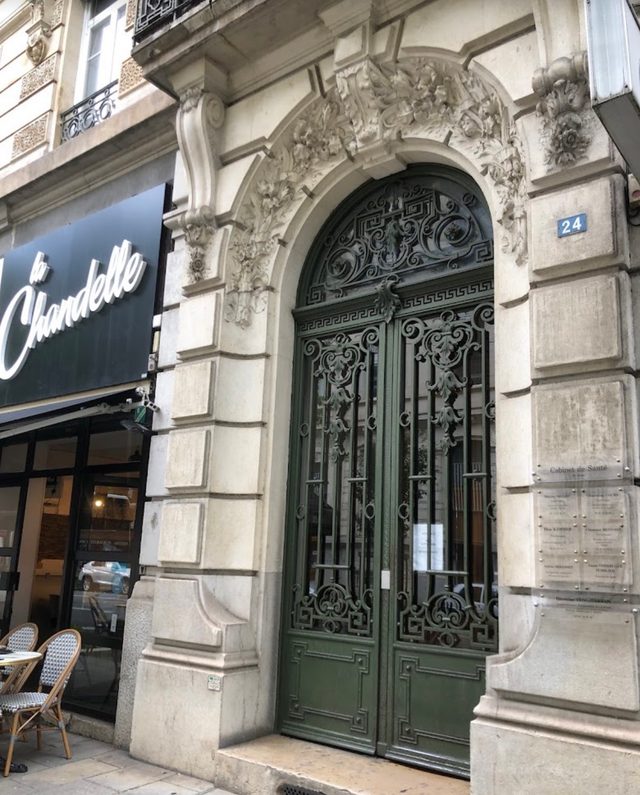 Entrée du cabinet, 24 avenue Félix Viallet, Grenoble